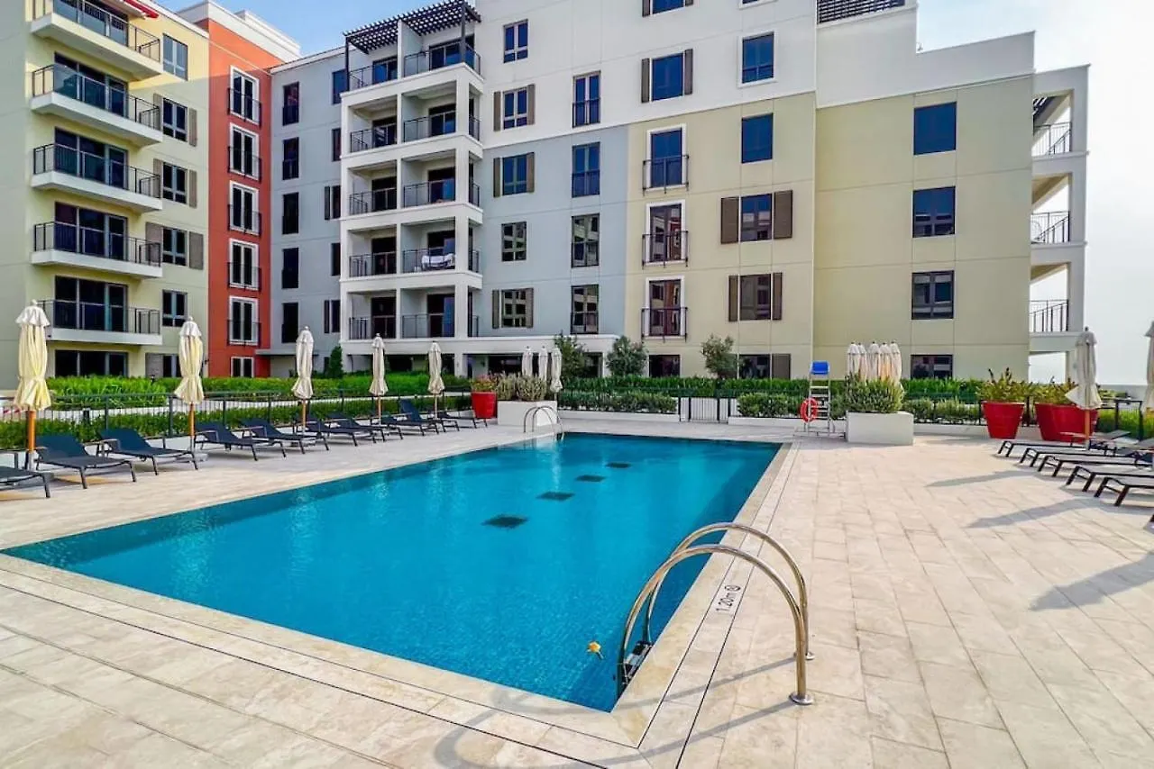 Azure Escape !Joyful 1 Bed Apartment Close To The Sea! Dubai